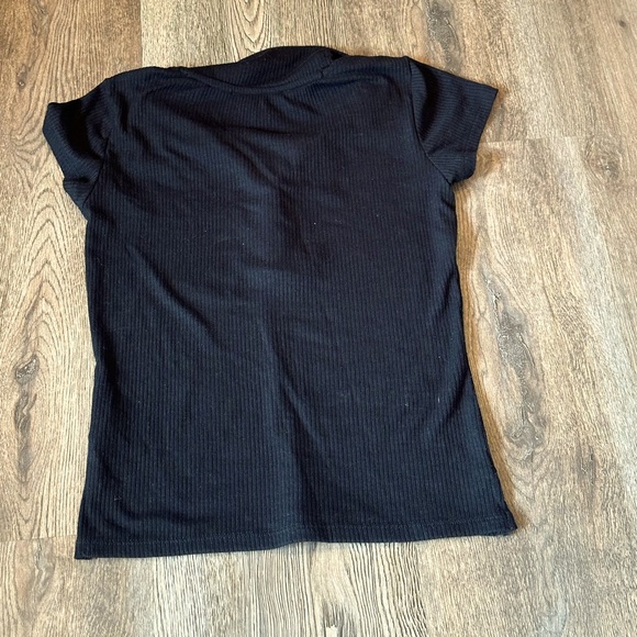 Ladies Almost Famous ribbed collared top - Picture 3 of 6